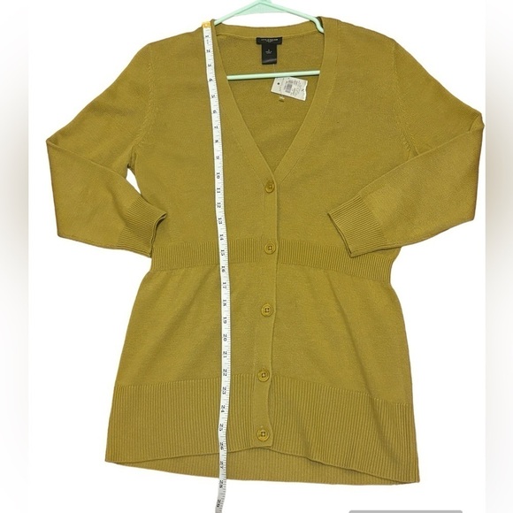 Ann Taylor tunic length cardigan sweater. Very soft material! Size small - Picture 2 of 8